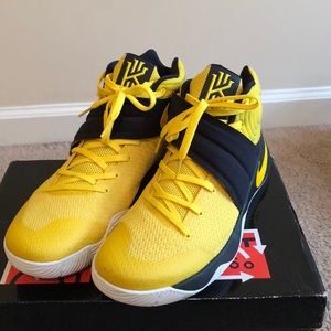 Nike Kyrie 2